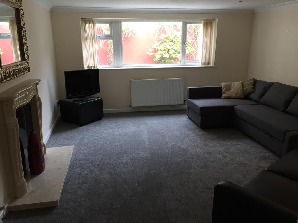 Twelve Apartments Blackpool Szoba fotó