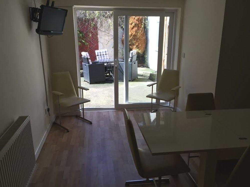 Twelve Apartments Blackpool Kültér fotó