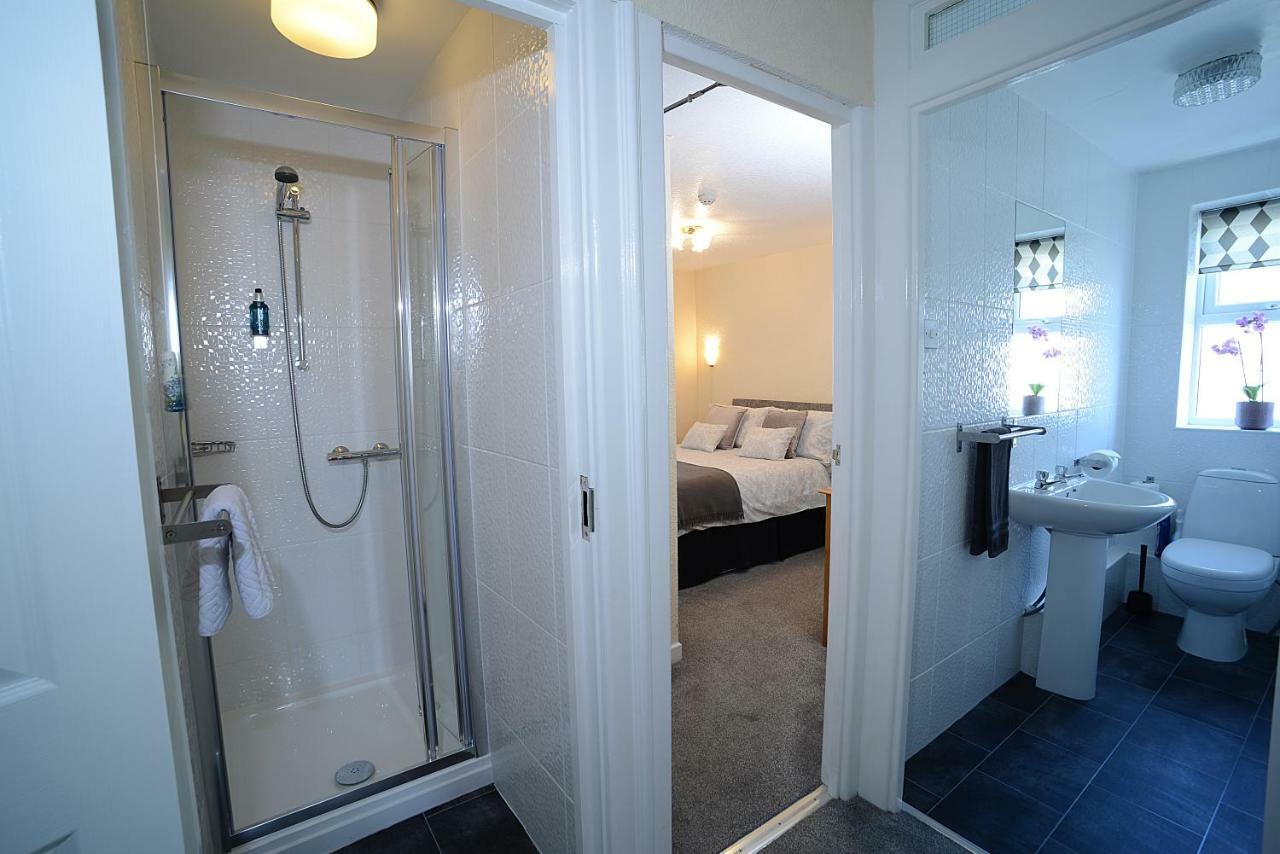 Twelve Apartments Blackpool Kültér fotó