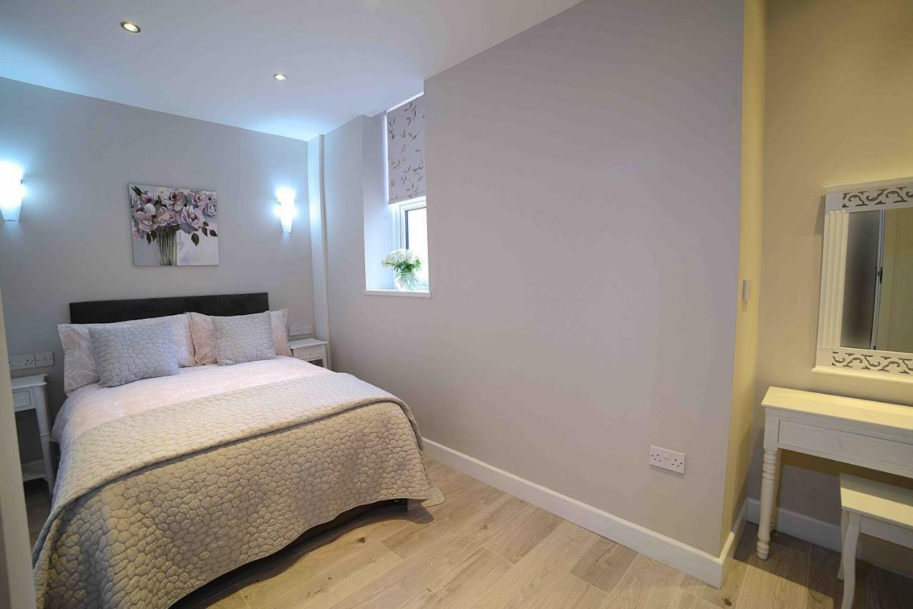 Twelve Apartments Blackpool Kültér fotó